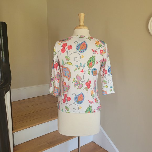 Zarelle Retro-Stylized Print Top. Size Small - Picture 3 of 6